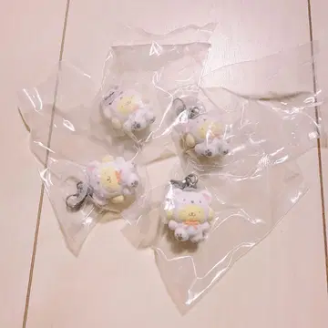 산리오 포근포근 스노우 메지루시 액세서리 폼폼푸딩 4개 세트