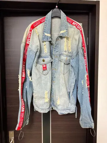 데미지 가공 데님 자켓 빨간색 라인 G