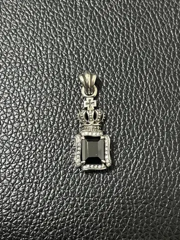 LION HEART 라이온 하트 크라운 목걸이 탑 (탑만)