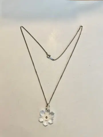 새상품급 IEI 눈꽃 다이아 부착 실버 목걸이