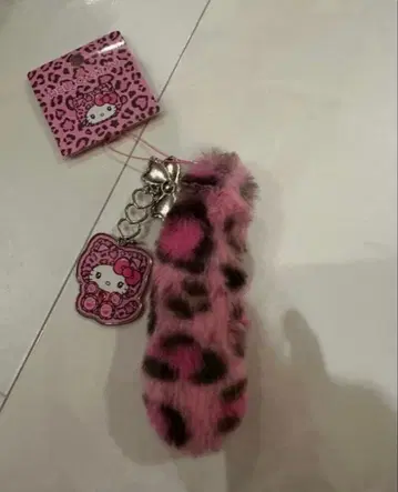 산리오 키티 스트랩 갸루 고양이