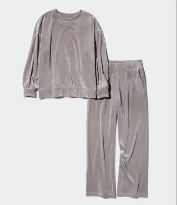 유니클로 울트라 스트레치 스무스 세트 브라운 M 사이즈