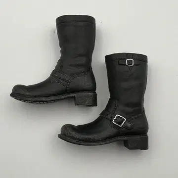 핫토이즈 ver2.0 터미네이터 T-800 1/6 검 부츠