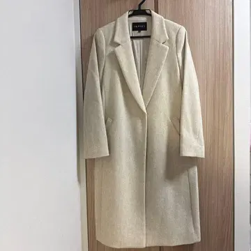 [ 새상품급 ] INDIVI 아이보리 롱 체스터 코트