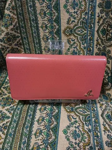 에네스베 장지갑