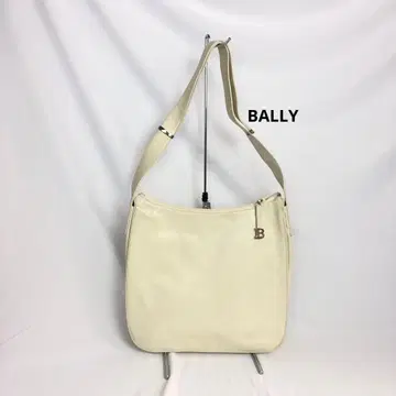 발리 아이보리 가죽 숄더백