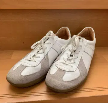 저먼 트레이너 스니커즈