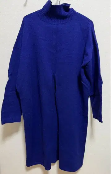 안티카 니트 원피스