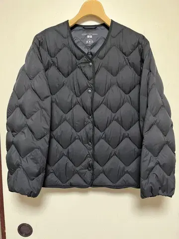 유니클로 울트라 라이트 다운 자켓 L 퀼팅