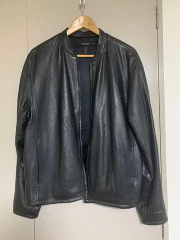 DKNY 블랙 가죽 자켓 L
