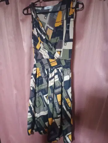 EGERIE PAEIS 에제리 가을 컬러 원피스