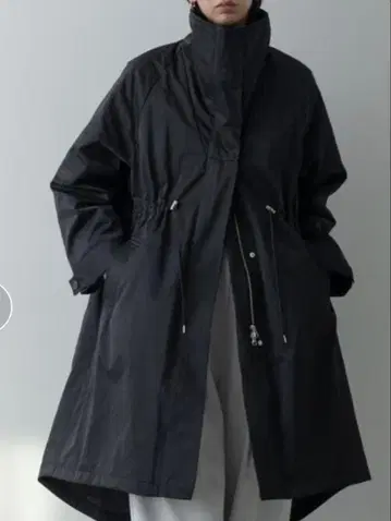 GALLEST 피쉬테일 퀼트 코트 블랙 38M