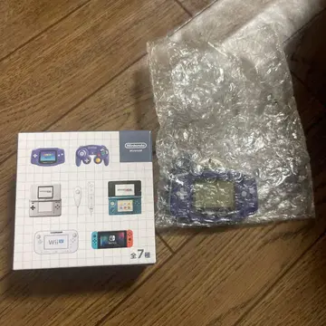 닌텐도 뮤지엄 한정판 게임 하드 키링 게임보이 어드밴스