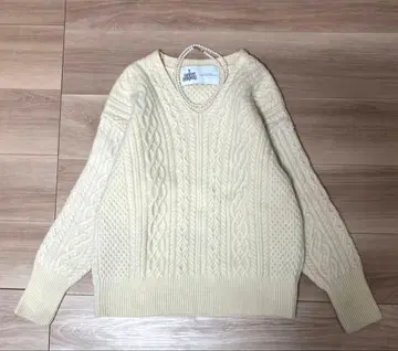 새상품급 그린 라벨 릴랙싱 해밀턴 케이블 짜임 니트 아이보리