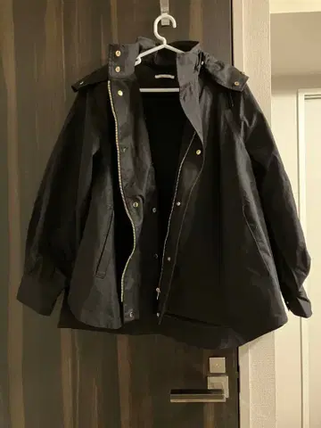 엠마 테일러 3way 플레어 마운틴 후드티