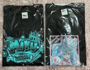 [ 미사용품 ] 하츠네 미쿠 T셔츠 2세트