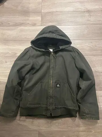 KING BEE 후드 부착 자켓 올리브 그린
