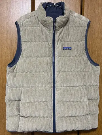 파타고니아 리버서블 코튼 코듀로이 다운 베스트 M 사이즈