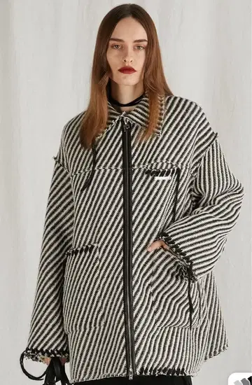 PRANK PROJECT 핸드 스티치 패딩 블루종