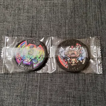 미개봉 새상품 빗나간 오니가마 요괴워치 요괴메달 버스터즈