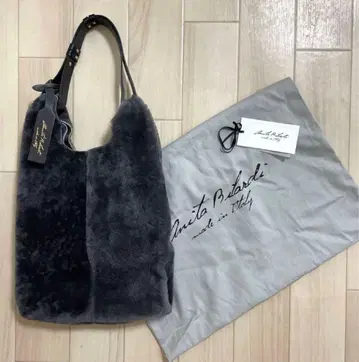 아니타비랄디 무스탕 토트백 천연 소재 이탈리아제 그레이