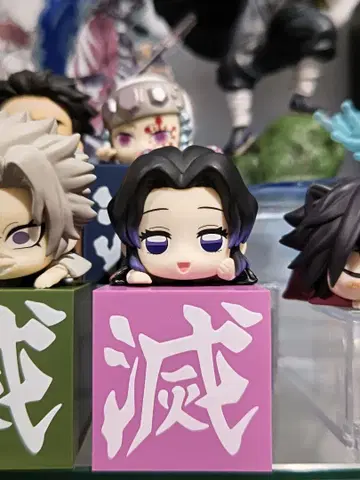 귀멸의 칼날 히카케 피규어 기둥 코쵸우 시노부