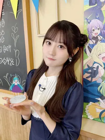 오구라 유이 착용 긴팔 롱 원피스 A라인 네이비 블루