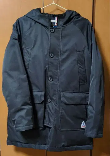 남성용 블랙 점퍼 M 사이즈