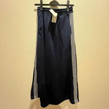 Re Fiina 네이비 라인 롱 스커트
