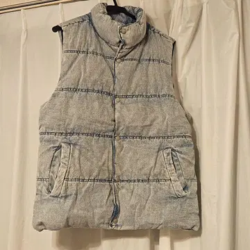 AZUL BY MOUSSY 데님풍 퀼팅 다운 베스트 새상품 배송비 포함