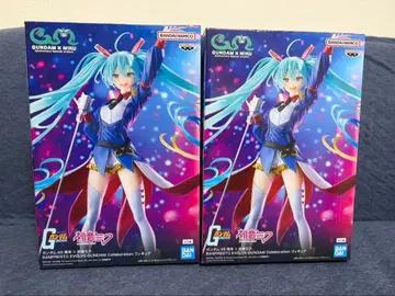 GUNDAM x MIKU 피규어 2체 세트