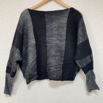 philosophy woman [ 1(TG) ] 스트라이프 니트 스웨터