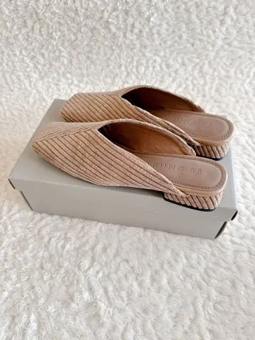 [ TRUNC88 ] 빈티지 코듀로이 펌프스 베이지 M 미사용 새상품