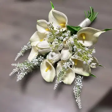 화이트칼라 브라이덜 부케 조화