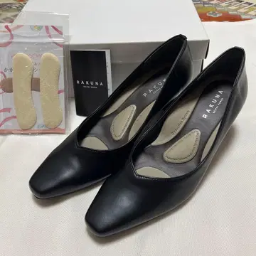 미사용 새상품 RAKUNA 펌프스 스퀘어토 V컷 23cm