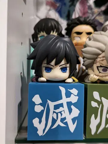 귀멸의 칼날 히카케 피규어 기둥 토미오카 기유