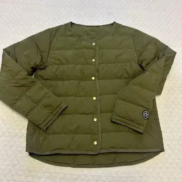 BEAMS 올리브 다운 자켓