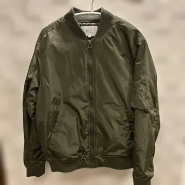 B.S.T. MA-1 자켓 M 사이즈 올리브 그린
