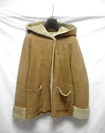 unkwon 언노운 양가죽 무스탕 코트 숏 기장