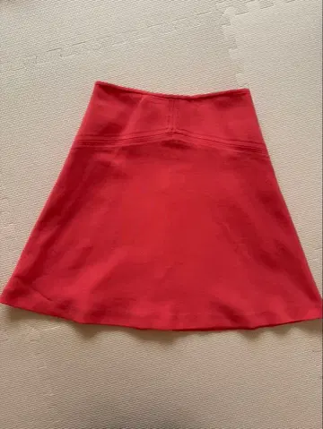 TARA JARMON 빨간색 플레어 스커트 36