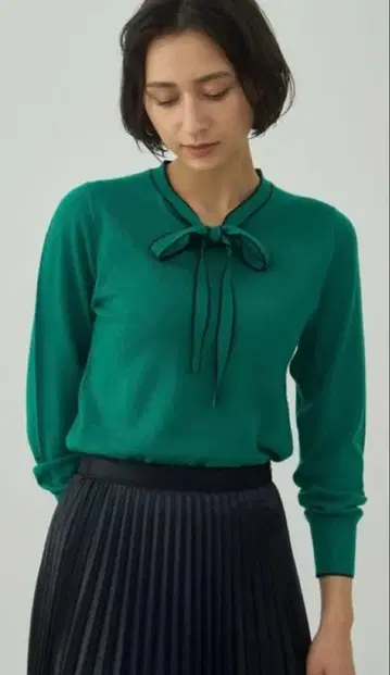 시착만 한 상품 ANAYI 글리터 라인 보우 풀오버 36