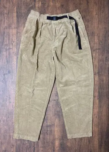 BEAMS 코듀로이 팬츠