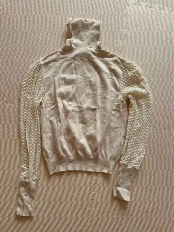 ZARA 아이보리 터틀넥 니트 M