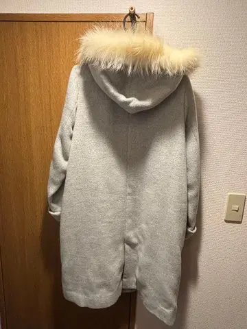 새상품급 그레이 후드 부착 롱 코트 프리 사이즈
