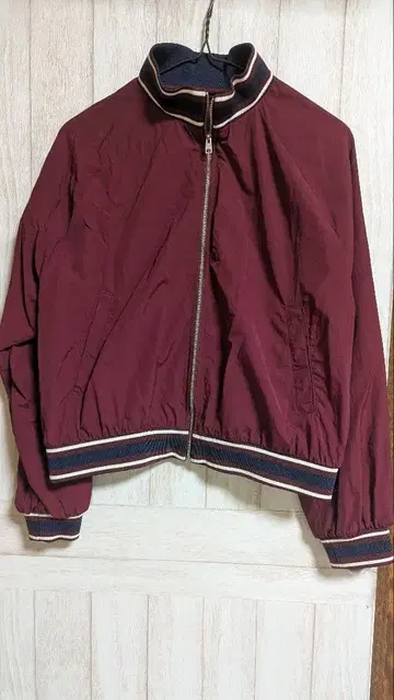 H&M 나일론 자켓 버건디
