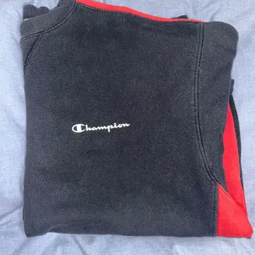 Champion 블랙 레드 트레이닝복 L 사이즈