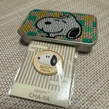 스누피 CHA-YA 캔 배지 세트
