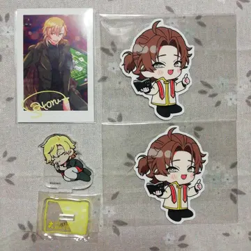 플러스메이트 PLUSMATE 폴라로이드 아크릴 스탠드 스티커 히도 사토미