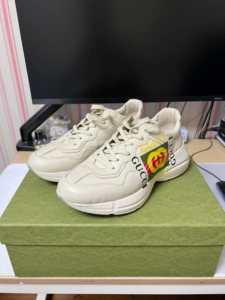 Gucci Rhyton Size 8