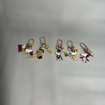 스누피 아크릴 키링 5개 세트